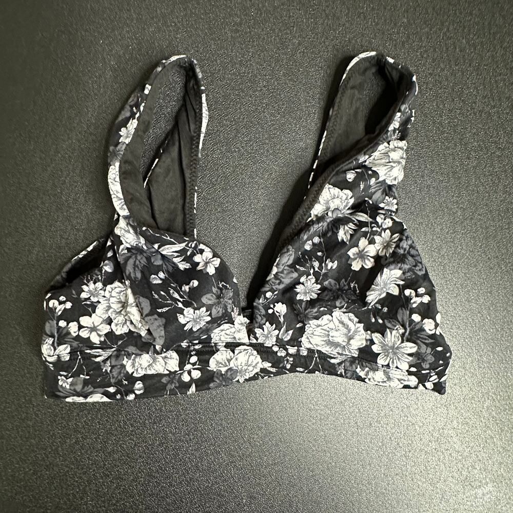 Victoria’s Secret Black and White and Pink Floral V Front and Back Bralette XS